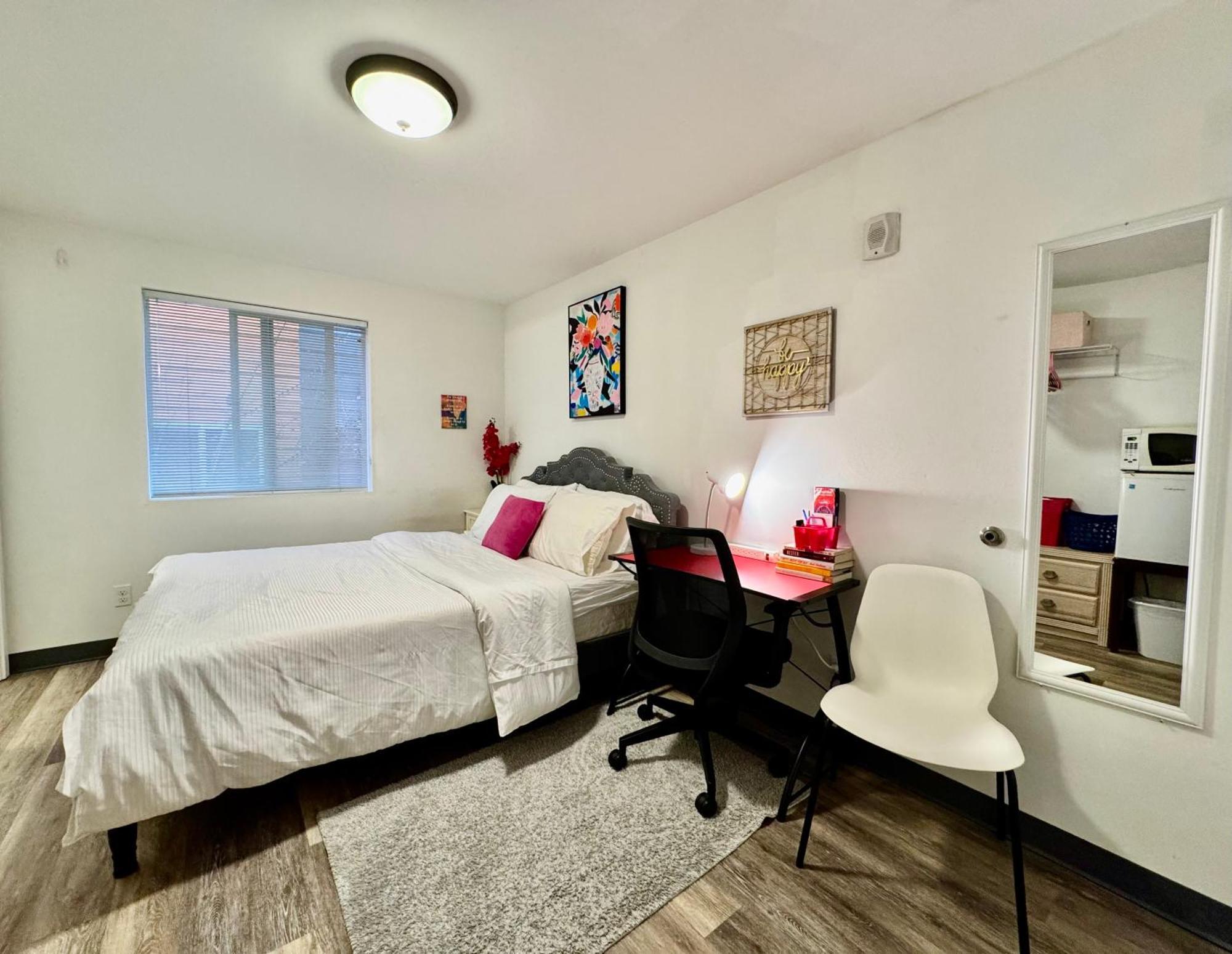 Appartement Micro 10 Minutes Walk To Of Washington
